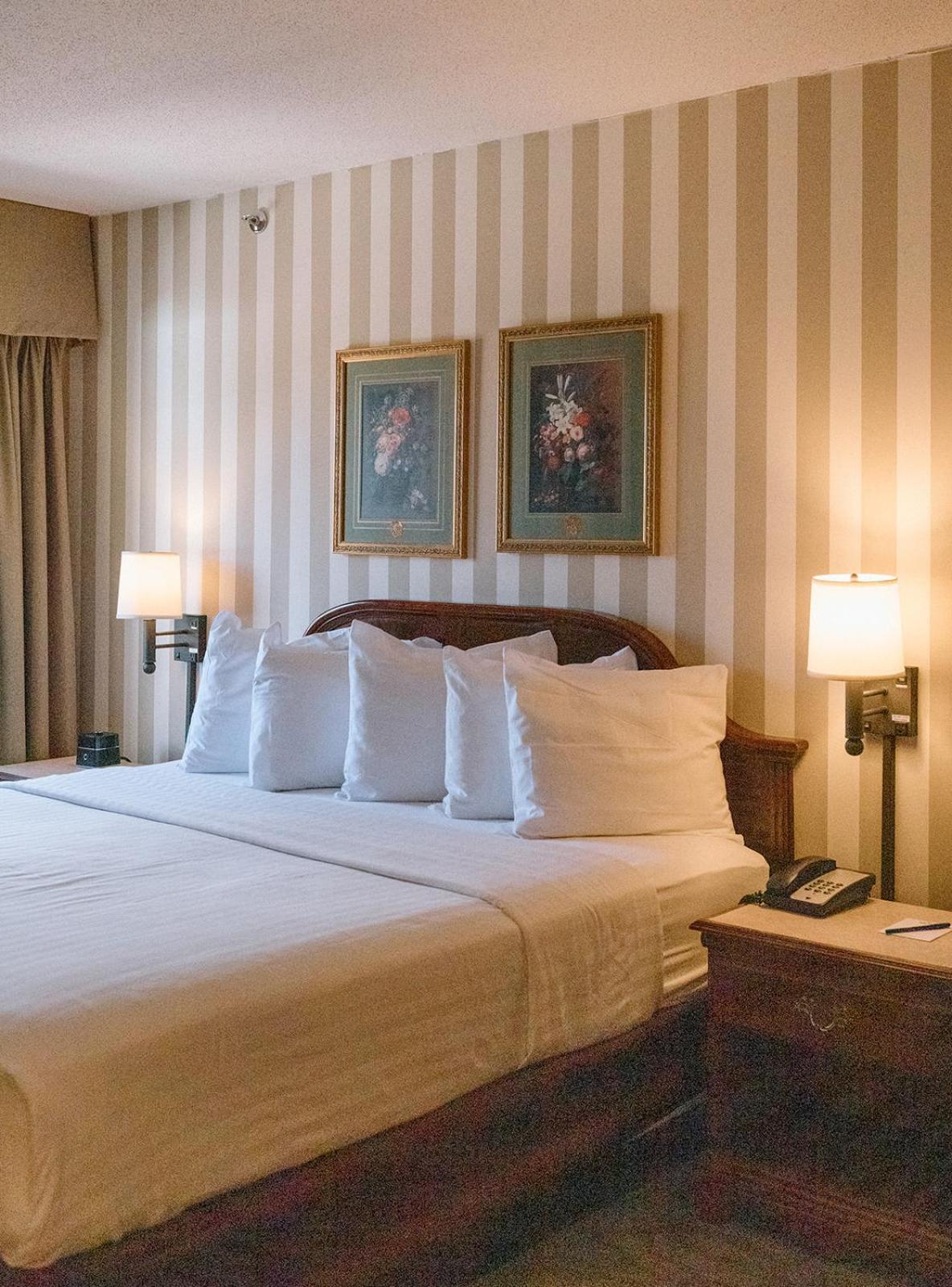 Bayshore Resort Traverse City Bagian luar foto